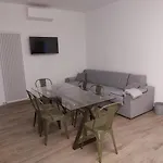 111 Suite Apartment
